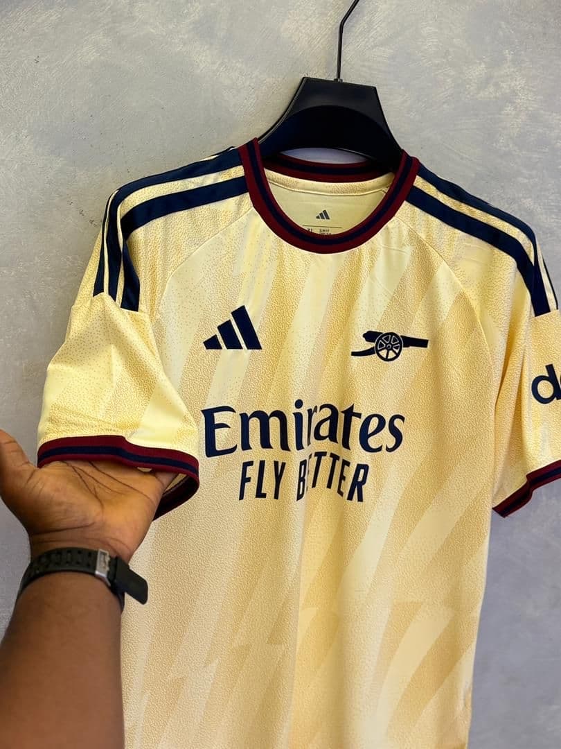Arsenal 2026/27 Away Kit 3rd thumbnail 2
