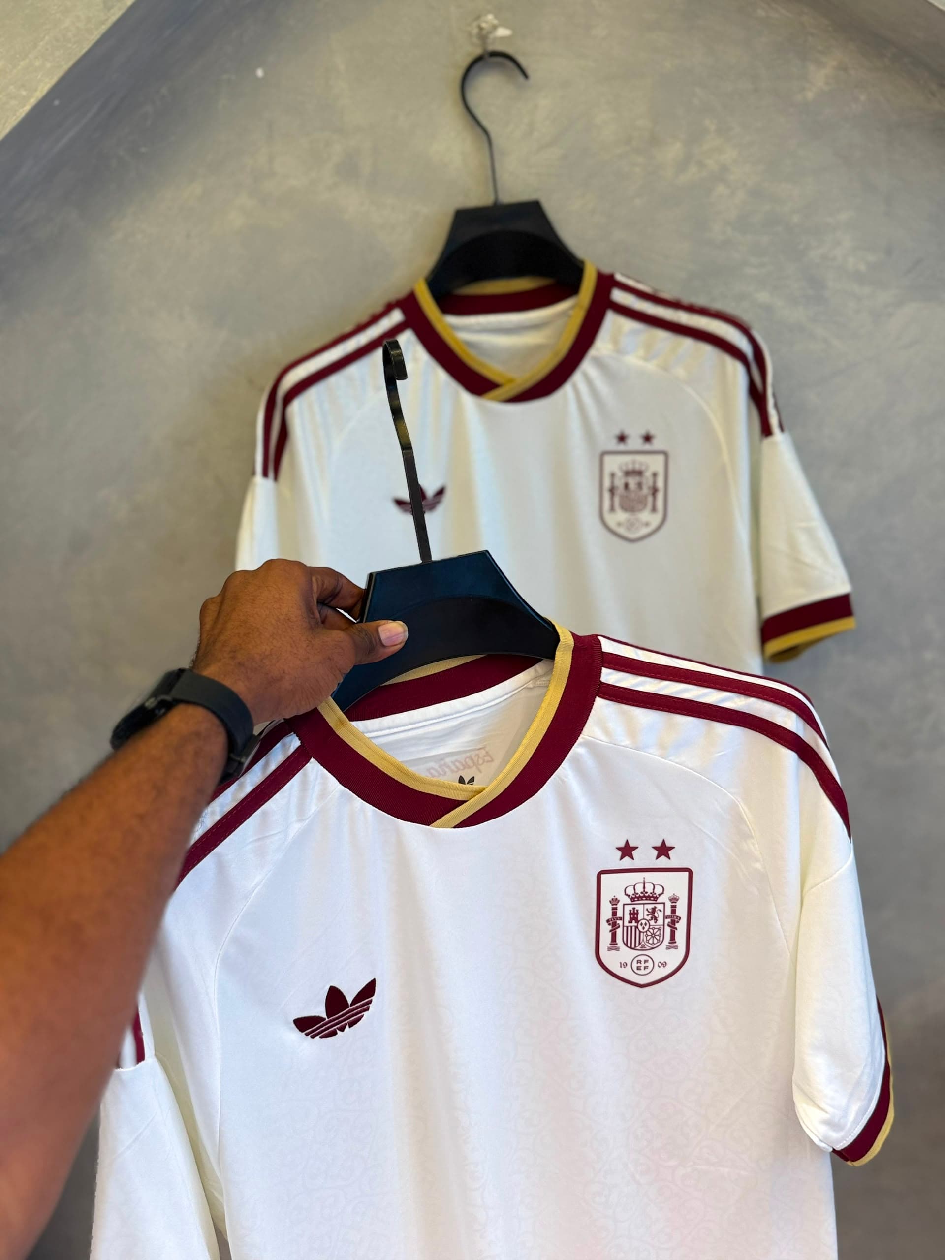Spain Away Kit 26/27 thumbnail 2