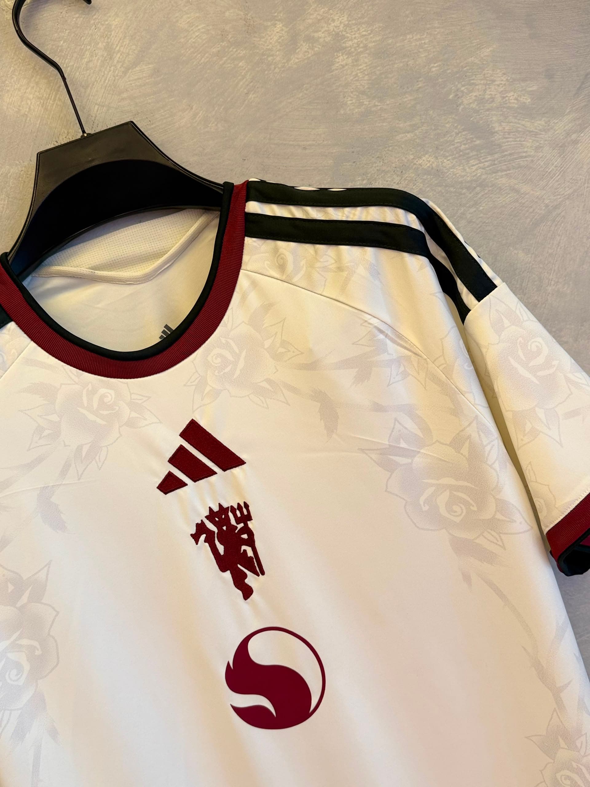 Manchester United Third Kit 26/27 thumbnail 4