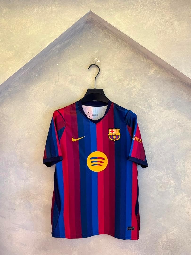 FC Barcelona 2022/23 Home Kit thumbnail 5