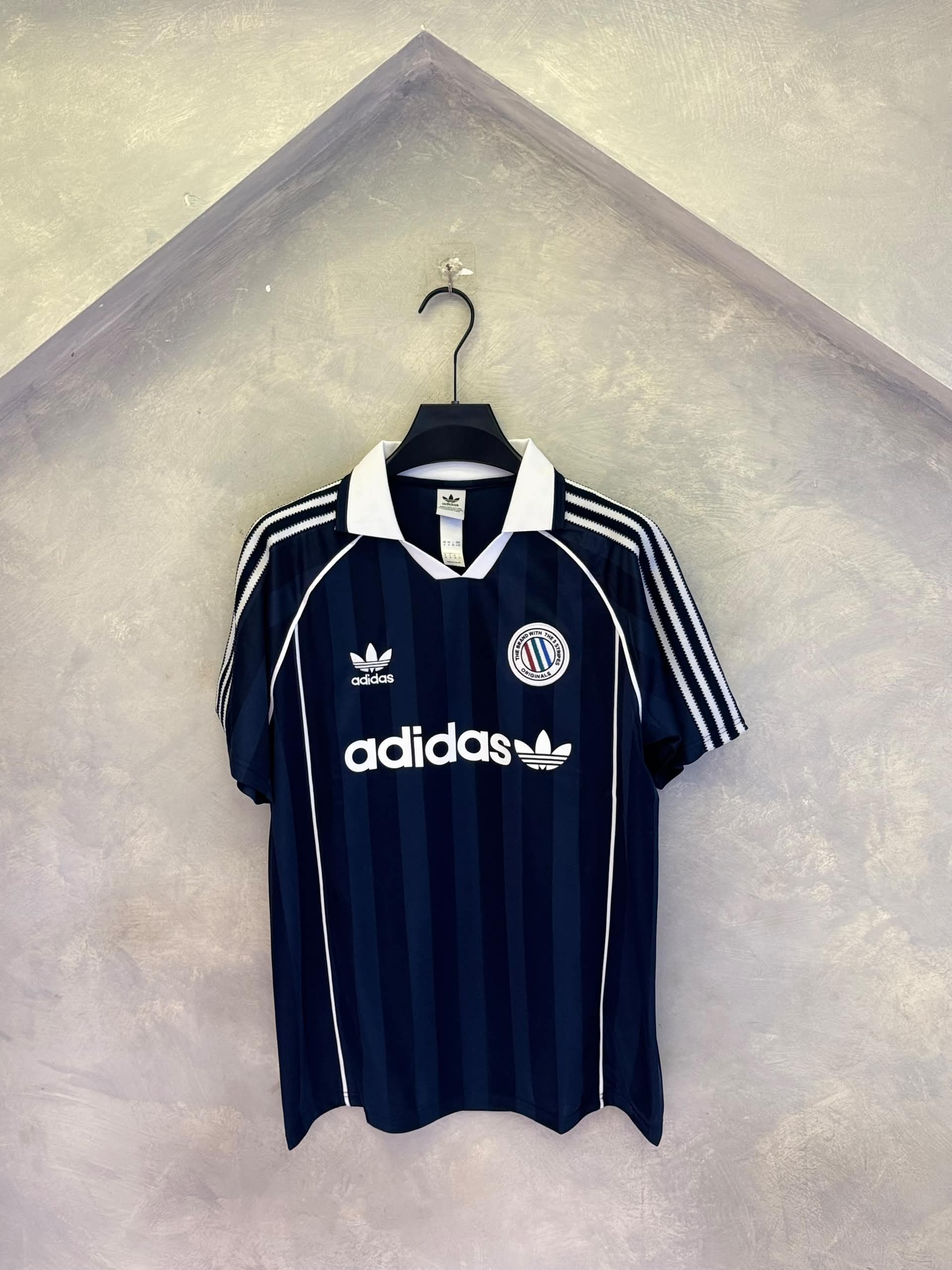 Adidas 2026 Retro Trefoil Dark Navy Blue